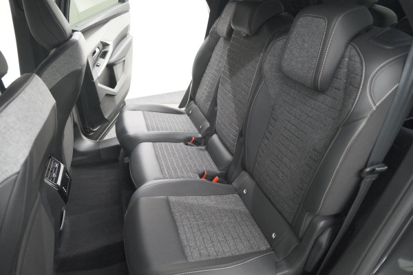 Peugeot 5008 1.2 Hybrid 136 e-DCS6 Allure | 7 Zitplaatsen | Camera | Stoelverwarming | Navigatie | Trekhaak