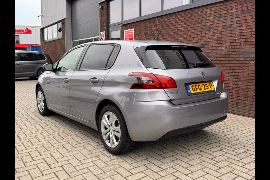 Peugeot 308 - Lees tekst - 1.2 PureTech Blue Lease Allure