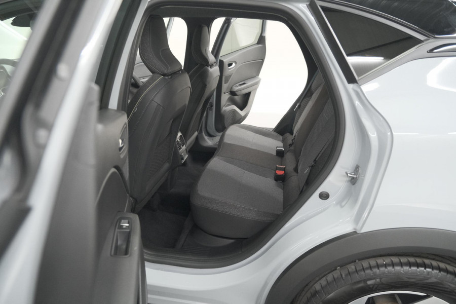Renault Captur 1.8 E-Tech Full Hybrid 160 Techno | Camera | Adaptieve Cruise Control | Navigatie | Parkeersensoren