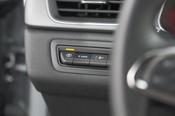Renault Captur 1.8 E-Tech Full Hybrid 160 Techno | Camera | Adaptieve Cruise Control | Navigatie | Parkeersensoren