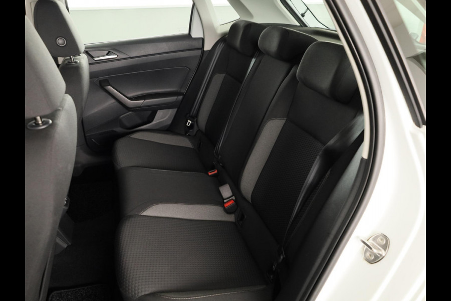 Volkswagen Polo 1.0 TSI Life 95 pk | Navigatie via App | Adaptieve cruise control | LED koplampen | App connect |