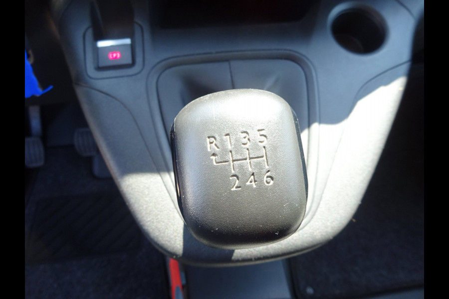 Peugeot Partner 1.2 PureTech Pro BENZINE AIRCO NAVI CRUISE CONTROL PDC SCHUIFDEUR