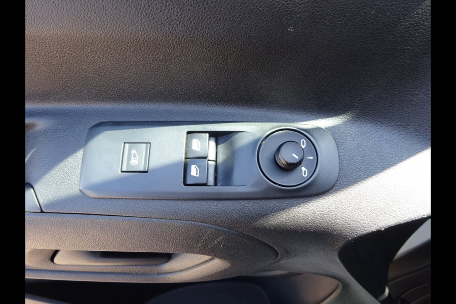 Peugeot Partner 1.2 PureTech Pro BENZINE AIRCO NAVI CRUISE CONTROL PDC SCHUIFDEUR