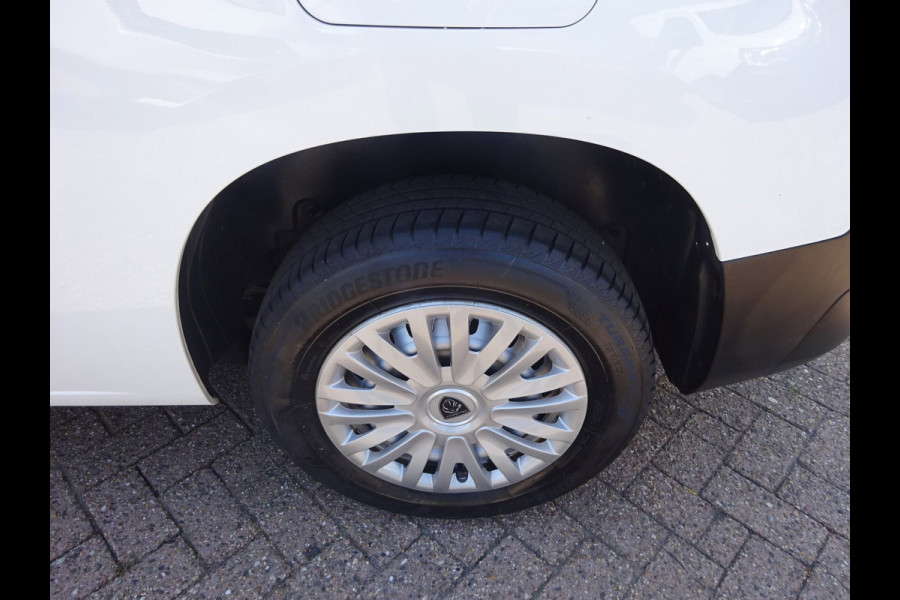 Peugeot Partner 1.2 PureTech Pro BENZINE AIRCO NAVI CRUISE CONTROL PDC SCHUIFDEUR