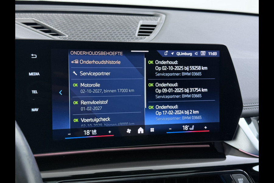 BMW X1 xDrive30e 327pk M-sport Leer Pano-Dak/Hef-Dak M-Sportstoelen+Elektr.+Geheugen+Verwarmd Trekhaak Harman-Kardon Adaptive-LED Live- Adaptive-Cruise AWD StuurVerwarmd Zwarte-Hemel Travelpack Park-Assist Pdc Draadloze lader Innovations-pakket Comfort-Pack €75.000,- Nieuw  Orig.NL auto! 1.800kg trekvermogen