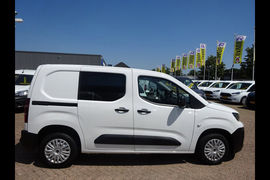 Peugeot Partner 1.2 PureTech Pro BENZINE AIRCO NAVI CRUISE CONTROL PDC SCHUIFDEUR