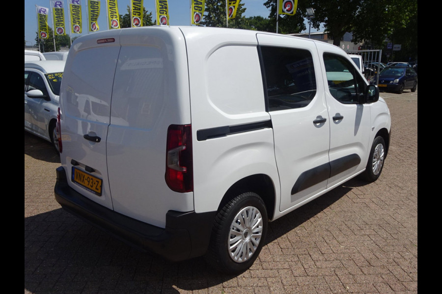 Peugeot Partner 1.2 PureTech Pro BENZINE AIRCO NAVI CRUISE CONTROL PDC SCHUIFDEUR