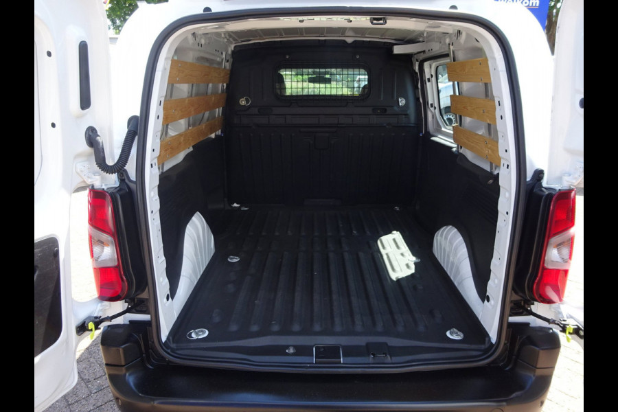 Peugeot Partner 1.2 PureTech Pro BENZINE AIRCO NAVI CRUISE CONTROL PDC SCHUIFDEUR