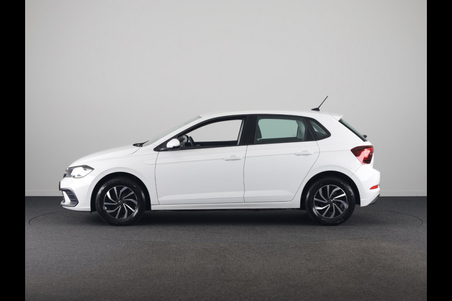 Volkswagen Polo 1.0 TSI Life 95 pk | Navigatie via App | Adaptieve cruise control | LED koplampen | App connect |