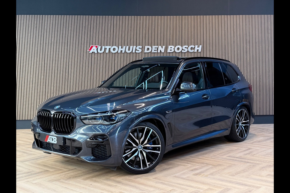 BMW X5 XDrive45e High Executive M Sport 394PK - Pano - Laser