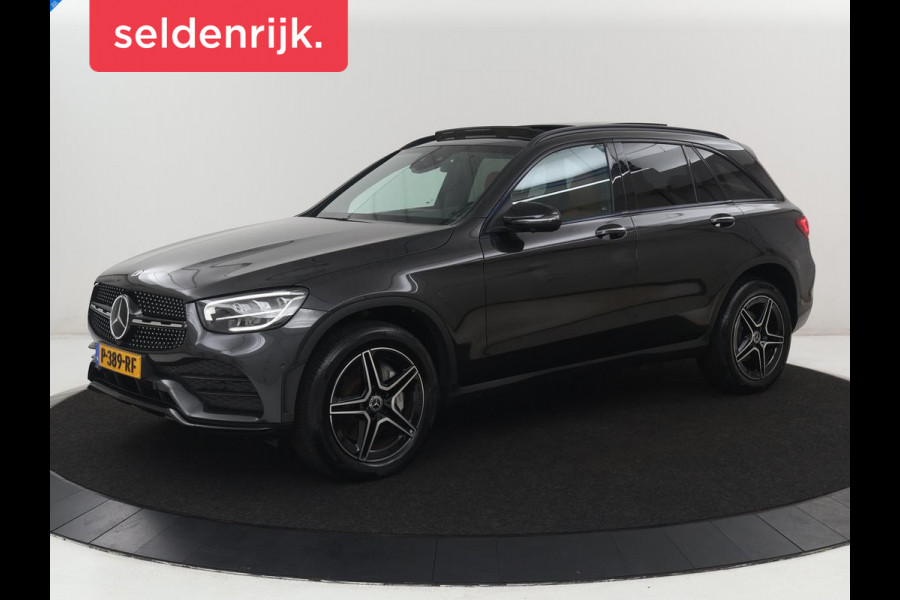 Mercedes-Benz GLC 300e 4MATIC Business Solution AMG | SOH 86,6% | Panorama dak | 360 Camera | Trekhaak | Adaptive cruise | Navigatie | DAB+ | Carplay | Bluetooth | Sfeerverlichting | Verkeersteken assistent | Climate control