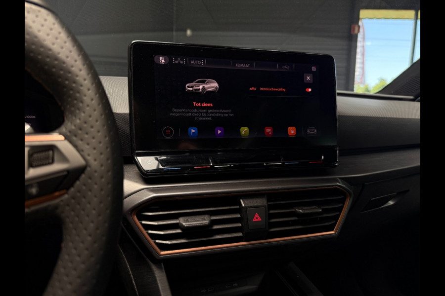 CUPRA Leon Sportstourer Sportstourer 1.4 e-Hybrid VZ Copper Panorama Matrix LED volleder BTW ACC 19 inchCarPlay