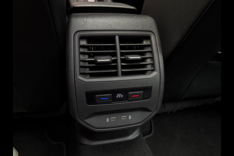 CUPRA Leon Sportstourer Sportstourer 1.4 e-Hybrid VZ Copper Panorama Matrix LED volleder BTW ACC 19 inchCarPlay