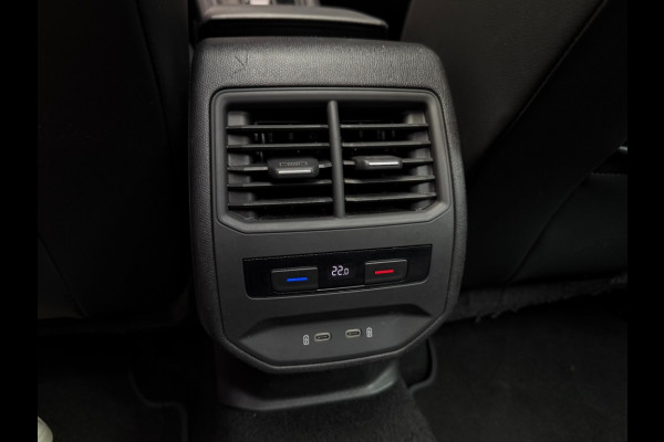 CUPRA Leon Sportstourer Sportstourer 1.4 e-Hybrid VZ Copper Panorama Matrix LED volleder BTW ACC 19 inchCarPlay