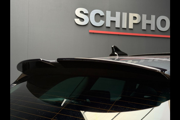 CUPRA Leon Sportstourer Sportstourer 1.4 e-Hybrid VZ Copper Panorama Matrix LED volleder BTW ACC 19 inchCarPlay