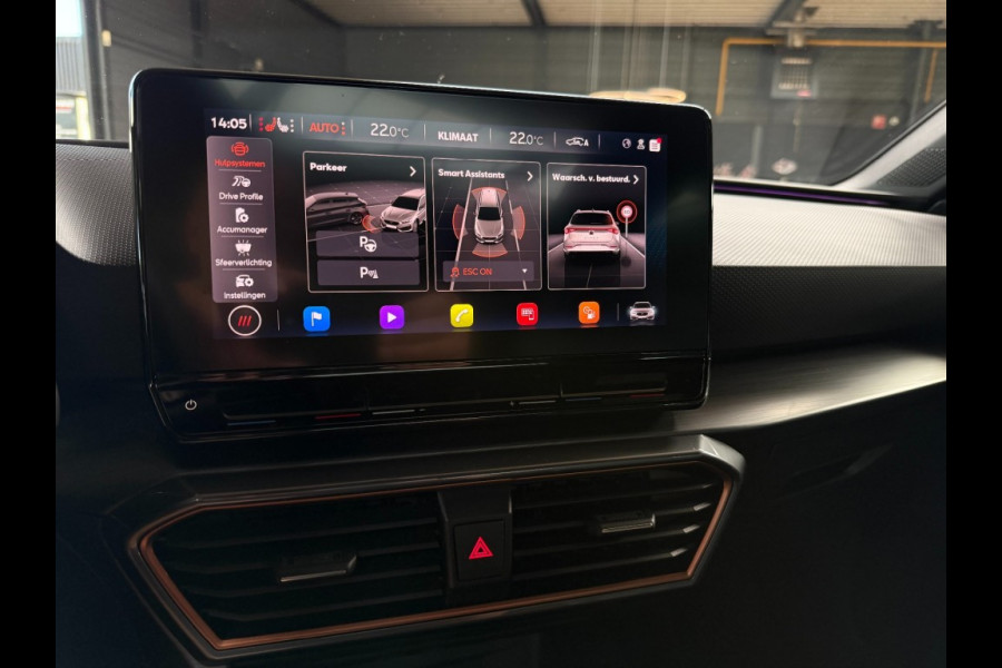 CUPRA Leon Sportstourer Sportstourer 1.4 e-Hybrid VZ Copper Panorama Matrix LED volleder BTW ACC 19 inchCarPlay