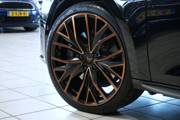 CUPRA Leon Sportstourer 1.4 e-Hybrid VZ Copper Edition 245pk + PANO / LEDER / MEMORY / DCC