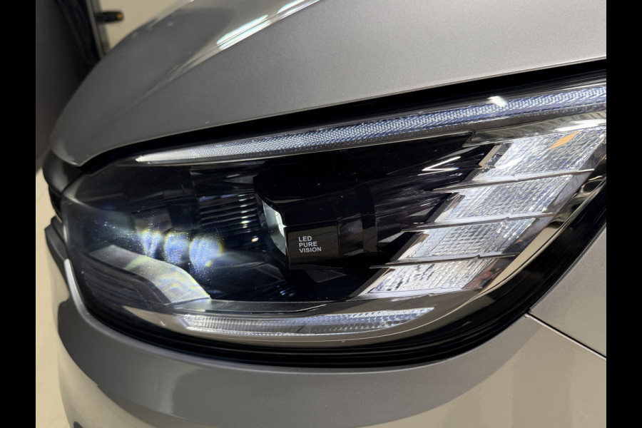 Renault Grand Scénic 1.3 TCe Bose Black Edition | Panoramadak | Camera | Stoel/stuurverwarming | Head-up display | Carplay | 20'' LMV
