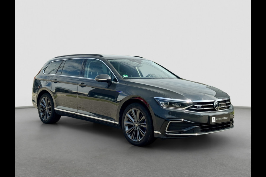 Volkswagen Passat Variant 1.4 TSI PHEV GTE | Trekhaak | Matrix IQ | Massage | Virtual | 360 | Carplay | Dealer onderhouden