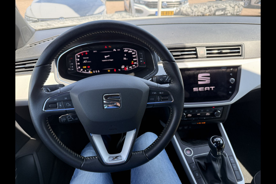 Seat Arona 1.0 TSI Xcellence Business Intense