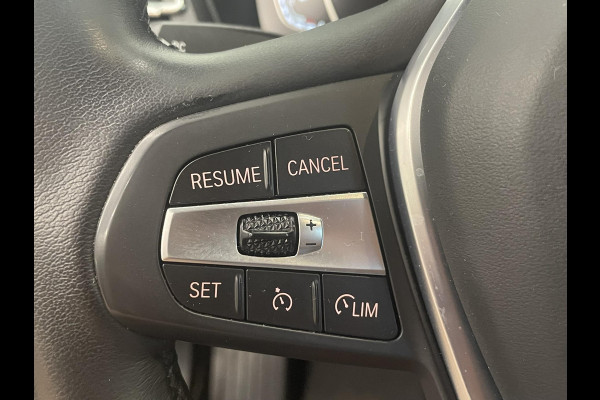 BMW X3 xDrive30e Trekhaak PDC VA + Camera Sportstoelen 19" M-Sport Stoelverwarming Cognac Leder Bekleding Privacy Glass DAB+ Navi Carplay Cruise Control