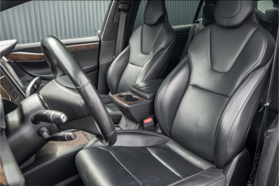 Tesla Model X 100D AWD | 525 PK | 7-Zits | Camera | PDC | Falcon Doors | Premium Connectivity