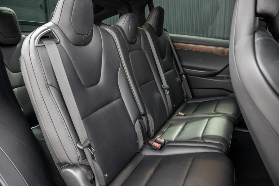 Tesla Model X 100D AWD | 525 PK | 7-Zits | Camera | PDC | Falcon Doors | Premium Connectivity
