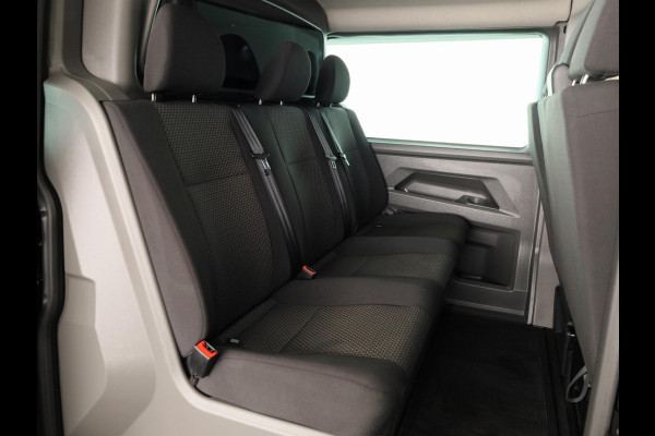 Volkswagen Transporter 2.0 TDI L2H1 32 DC Highline | Cruise control | Parkeersensor voor en achter