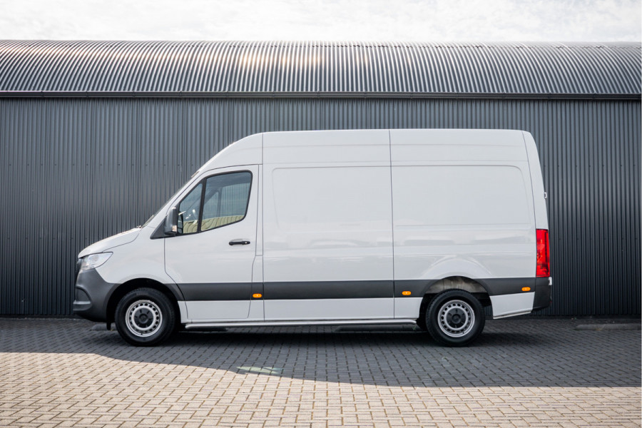 Mercedes-Benz Sprinter 311 CDI RWD L2H2 | Volledig Ingericht | Mbux | Camera | Climatronic
