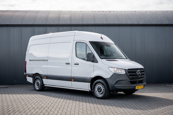Mercedes-Benz Sprinter 311 CDI RWD L2H2 | Volledig Ingericht | Mbux | Camera | Climatronic
