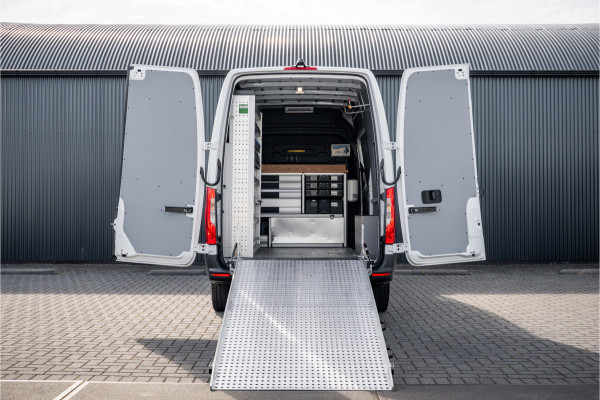 Mercedes-Benz Sprinter 311 CDI RWD L2H2 | Volledig Ingericht | Mbux | Camera | Climatronic