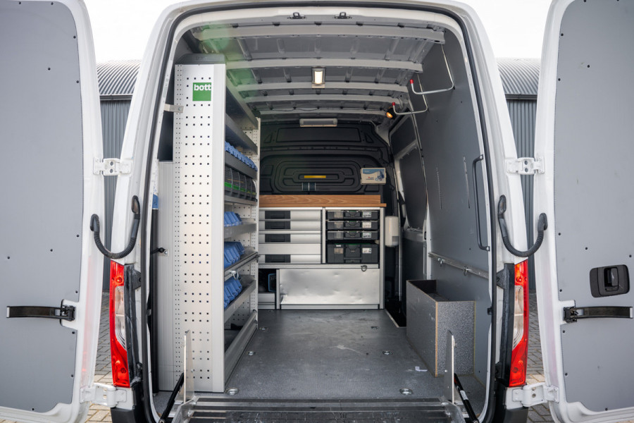 Mercedes-Benz Sprinter 311 CDI RWD L2H2 | Volledig Ingericht | Mbux | Camera | Climatronic