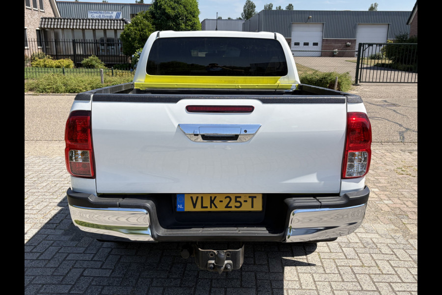 Toyota Hilux 2.4 D-4D 150PK E6 Aut. 4WD Double Cab Professional ✓ camera ✓ Trekhaak 3,5Ton