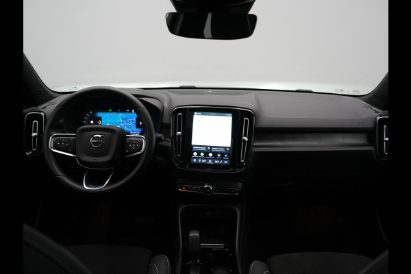 Volvo XC40 Ultimate Recharge 70 kWh 231pk | Panodak | Warmtepomp | Adaptive Cruise | 360 Camera | Harman / Kardon | Alcantara Sportstoelen Memory & Verwarmd | Stuur Verwarmd | Google Assistent | Apple Carplay | Keyless | Blis | DAB |