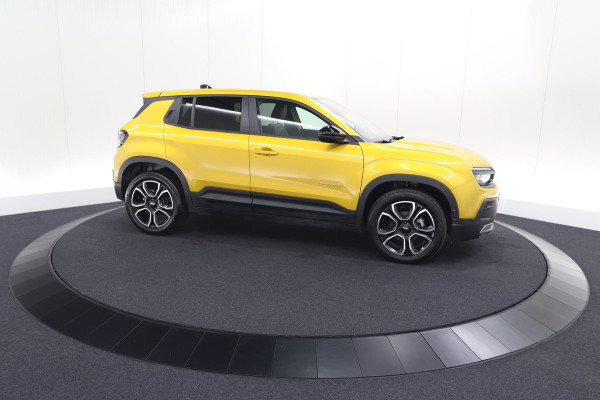 Jeep Avenger Turbo 100 Summit | Camera | Dodehoekdetectie | Adaptieve Cruise Control | Apple Carplay