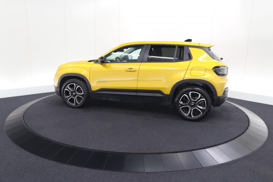 Jeep Avenger Turbo 100 Summit | Camera | Dodehoekdetectie | Adaptieve Cruise Control | Apple Carplay