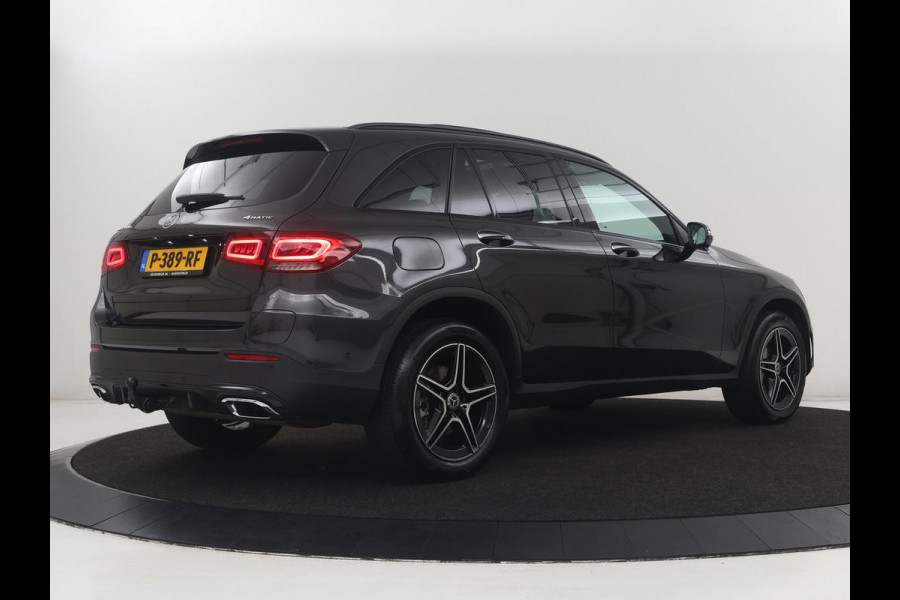 Mercedes-Benz GLC 300e 4MATIC Business Solution AMG | SOH 86,6% | Panorama dak | 360 Camera | Trekhaak | Adaptive cruise | Navigatie | DAB+ | Carplay | Bluetooth | Sfeerverlichting | Verkeersteken assistent | Climate control
