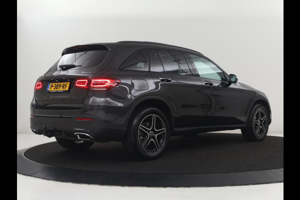 Mercedes-Benz GLC 300e 4MATIC Business Solution AMG | SOH 86,6% | Panorama dak | 360 Camera | Trekhaak | Adaptive cruise | Navigatie | DAB+ | Carplay | Bluetooth | Sfeerverlichting | Verkeersteken assistent | Climate control
