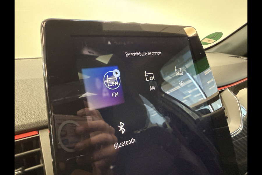 Renault Arkana 1.6 E-Tech Hybrid 145 R.S. Line Carbon inleg ACC PDC Camera Carplay Blindspot