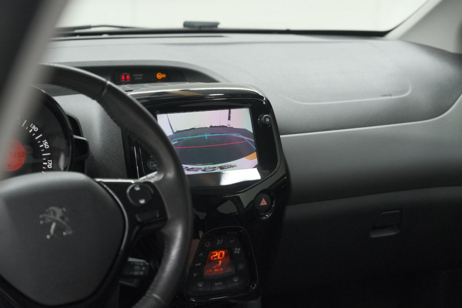 Peugeot 108 1.0 e-VTi Allure | Camera | Climate Control | Apple Carplay | 15 Inch Lichtmetalen Velgen