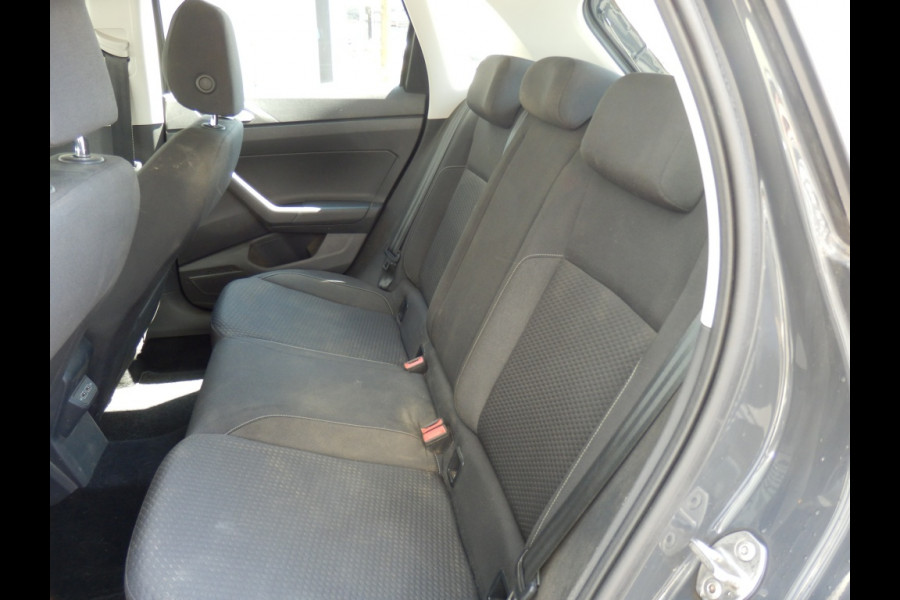Volkswagen Polo 1.0 TSI Comf.l. Bus. I 5 drs. I Aut. airco I