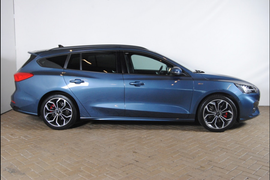 Ford FOCUS Wagon 1.5 EcoB. ST L. Bns