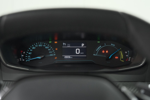 Peugeot 2008 1.2 Hybrid 136 Style | Apple Carplay | Parkeersensoren | Climate Control