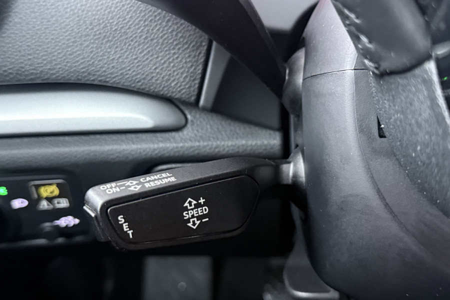 Audi A3 Sportback 1.0 TFSI Pro Line (NAVIGATIE, CLIMA, LED, PDC, STUURBEDIENING, MULTIMEDIA)