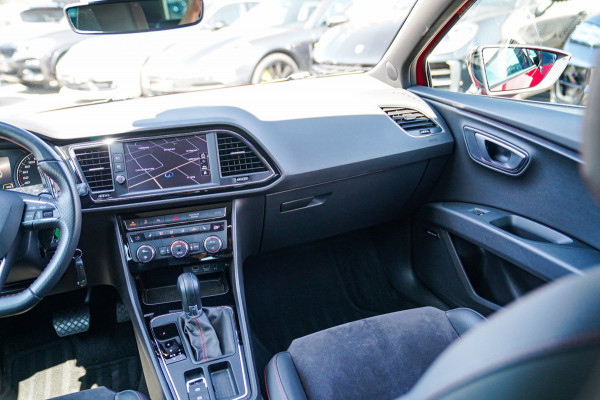 Seat Leon ST 1.8 TSI FR Business Intense | Panorama dak | Stoelverwarming | Apple Carplay | Seat Sound