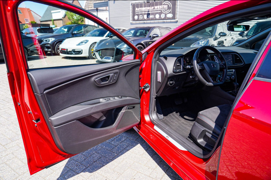 Seat Leon ST 1.8 TSI FR Business Intense | Panorama dak | Stoelverwarming | Apple Carplay | Seat Sound