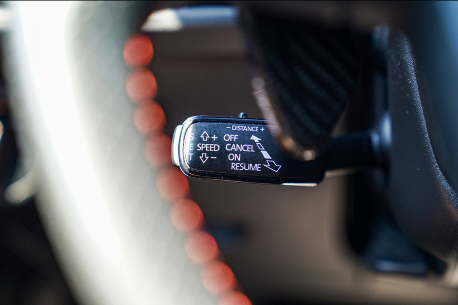 Seat Leon ST 1.8 TSI FR Business Intense | Panorama dak | Stoelverwarming | Apple Carplay | Seat Sound