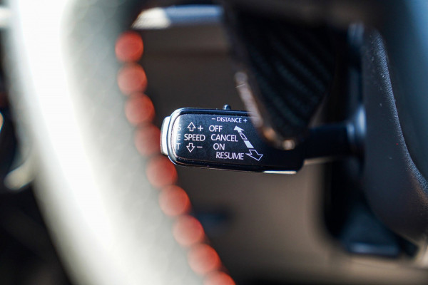 Seat Leon ST 1.8 TSI FR Business Intense | Panorama dak | Stoelverwarming | Apple Carplay | Seat Sound