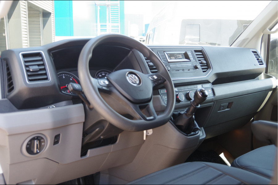 Volkswagen Crafter 35 2.0 TDI L3H3(L2H2) EURO6! 3-ZITS, 140PK, TREKHAAK, 18'' LMV, CRUISE, AIRCO, PARKEERSENSOREN