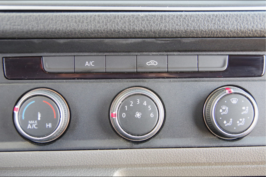 Volkswagen Crafter 35 2.0 TDI L3H3(L2H2) EURO6! 3-ZITS, 140PK, TREKHAAK, 18'' LMV, CRUISE, AIRCO, PARKEERSENSOREN